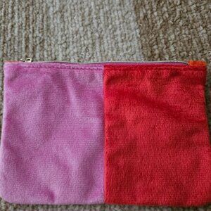 Ipsy makeup cosmetics bag pink, red, and orange fuzzy soft